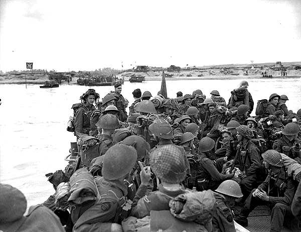 canada_junobeach_1_rcncommando.jpg